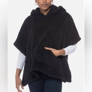 Jenni Sherpa Hooded Poncho - one size